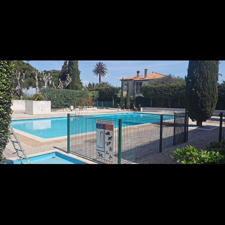 Appt St Tropez ,Magnifique T2, Piscine ,Terrasse, Emplacement Ideal ,Front De Mer, Сен-Тропе Екстер'єр фото